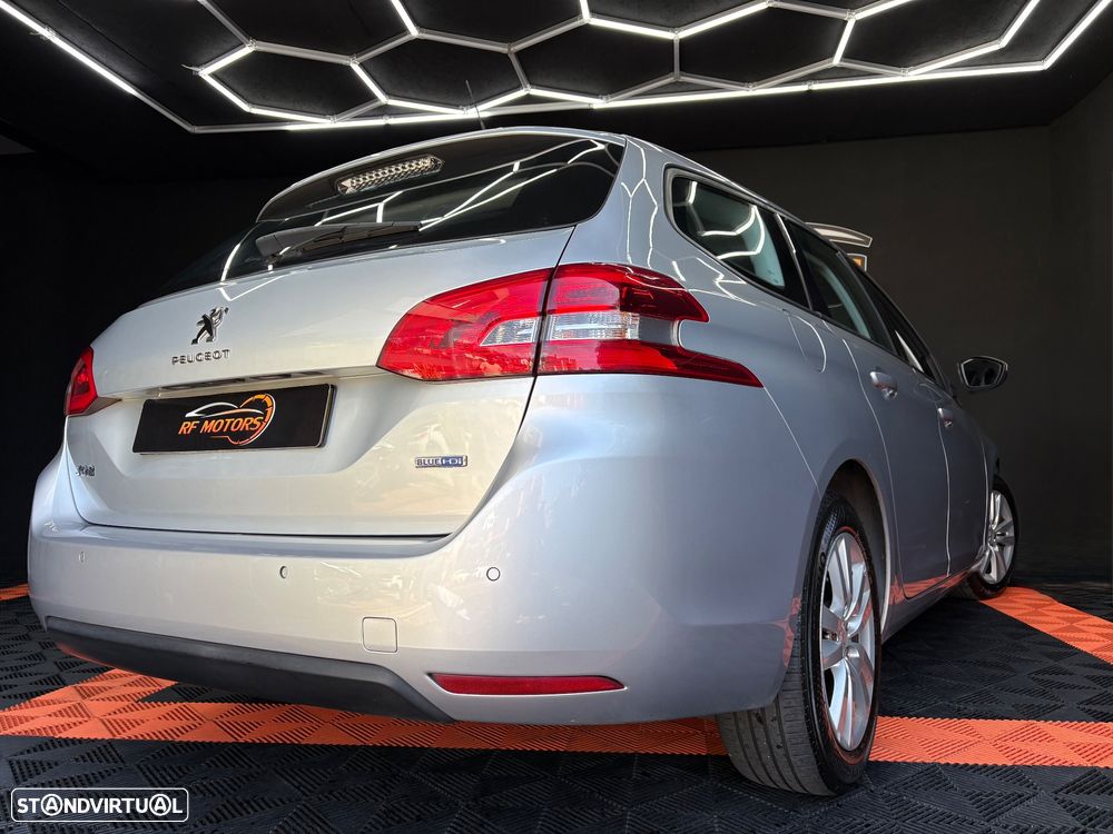 Peugeot 308 SW BlueHDi 120 Stop & Start Active - 31