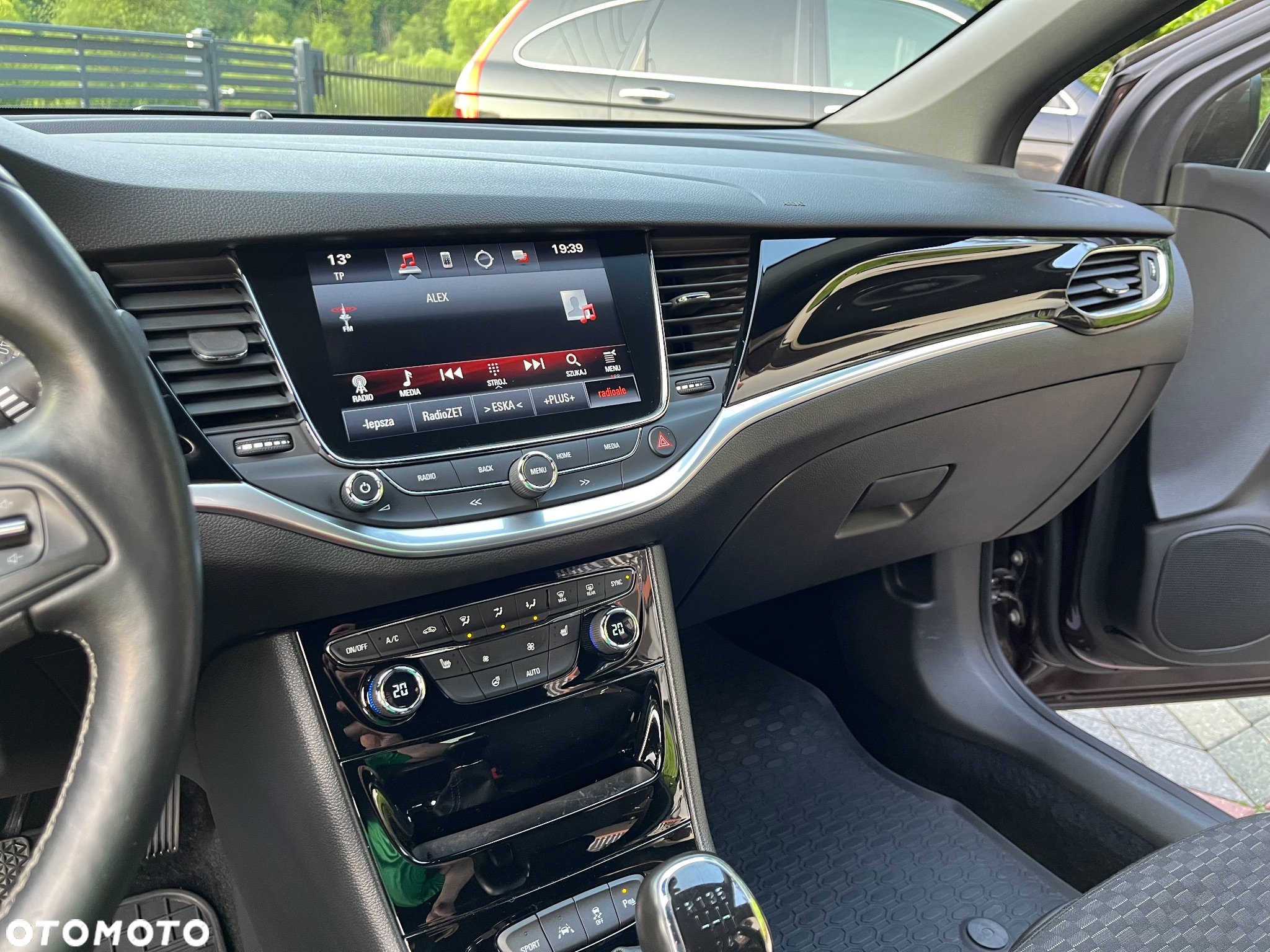 Opel Astra V 1.4 T Dynamic - 8