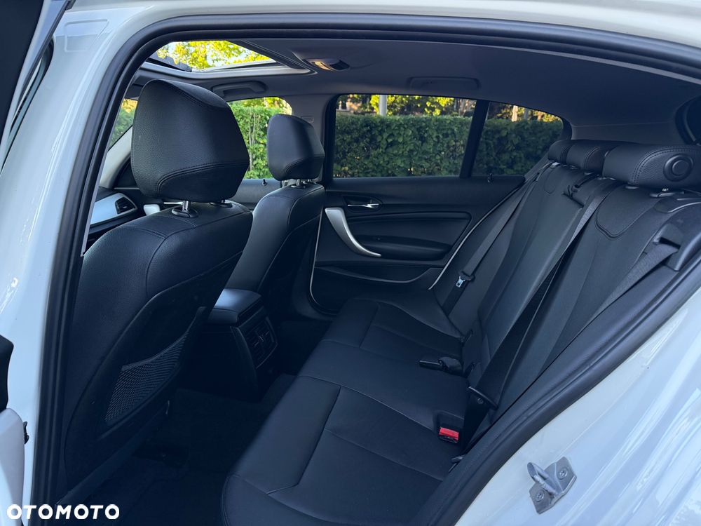 BMW Seria 1 118d DPF Edition Sport - 38