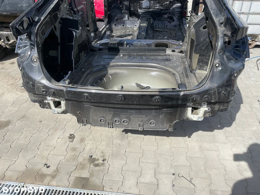 Skoda Octavia IV pas tylny wanna dupa sedan lf9r - 1