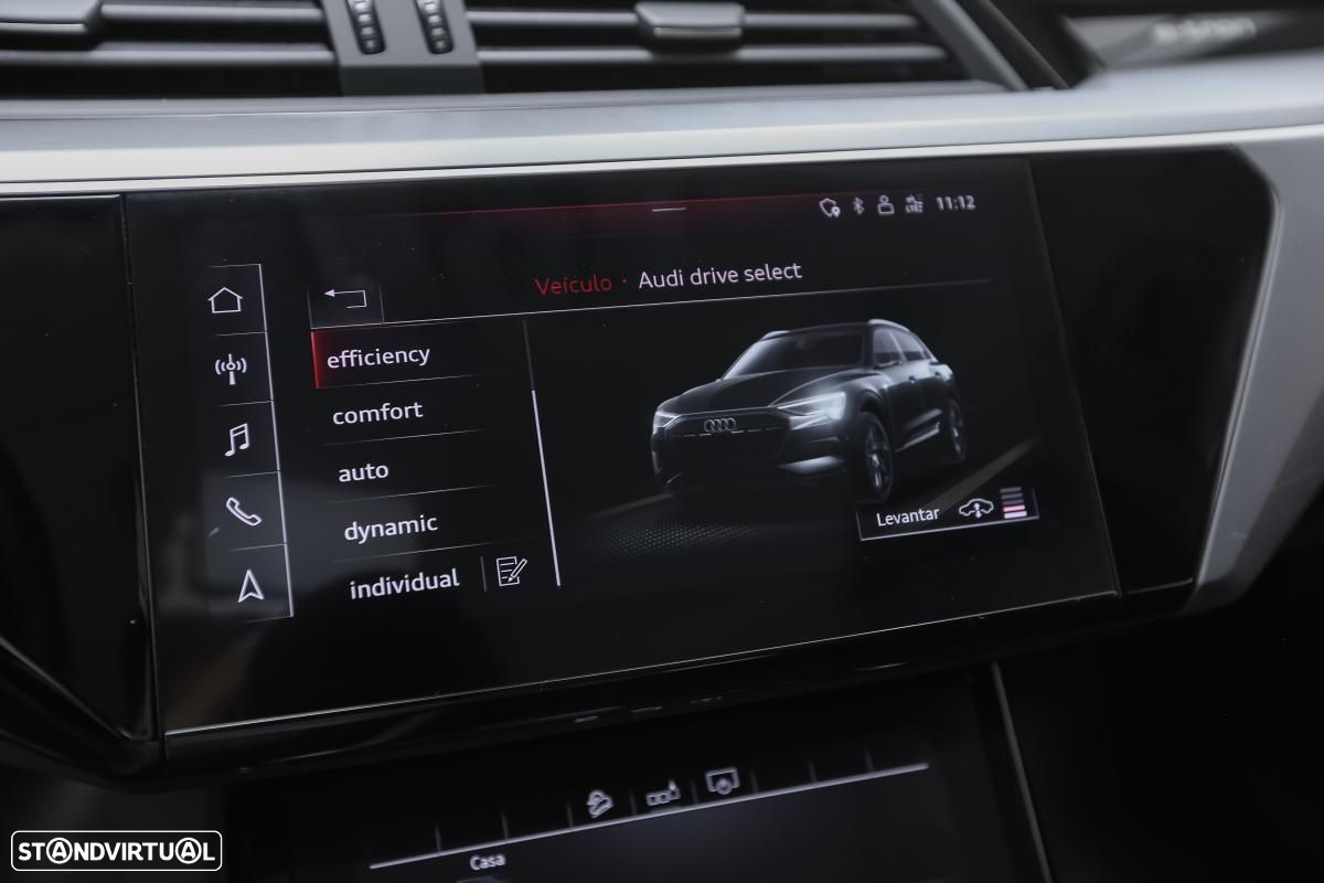 Audi e-tron 55 quattro - 26