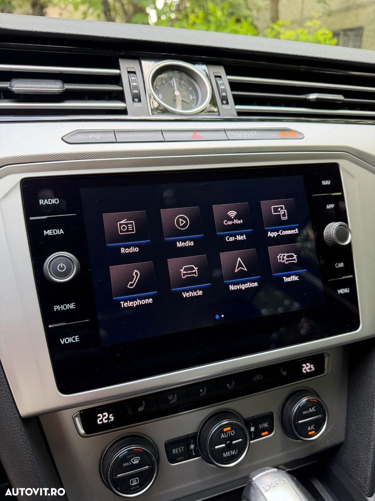 Volkswagen Passat 2.0 TDI DSG Comfortline - 7