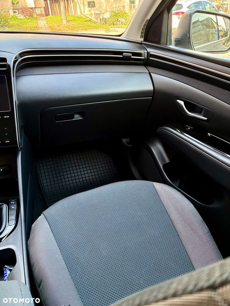 Hyundai Tucson - 16