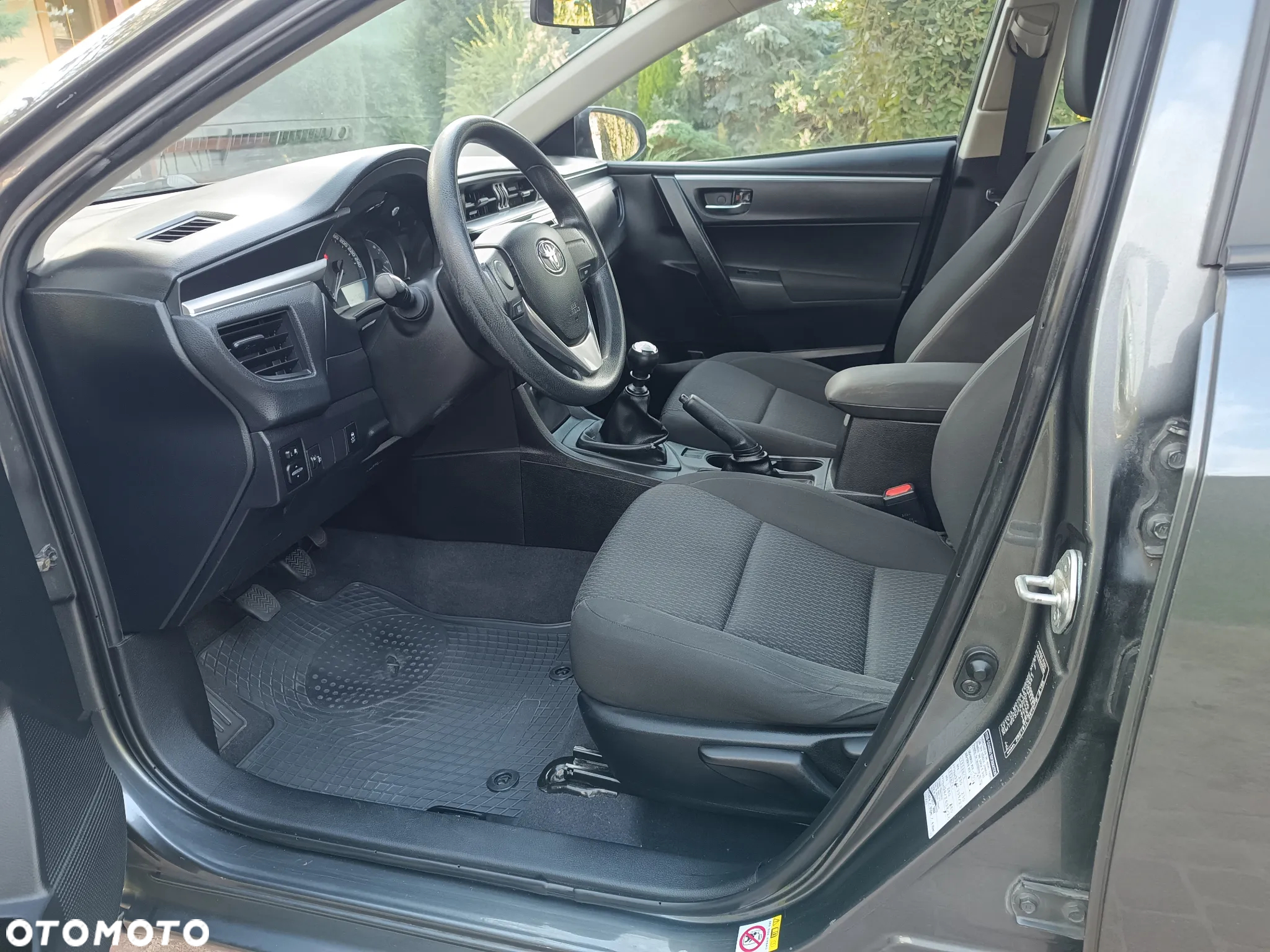 Toyota Corolla 1.6 Comfort - 23