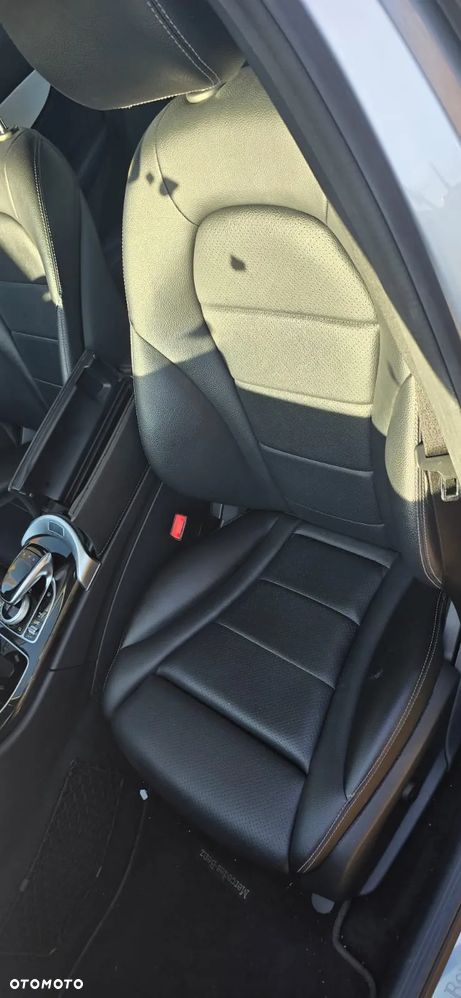 Mercedes-Benz Klasa C 250 (BlueTEC) d 7G-TRONIC - 7