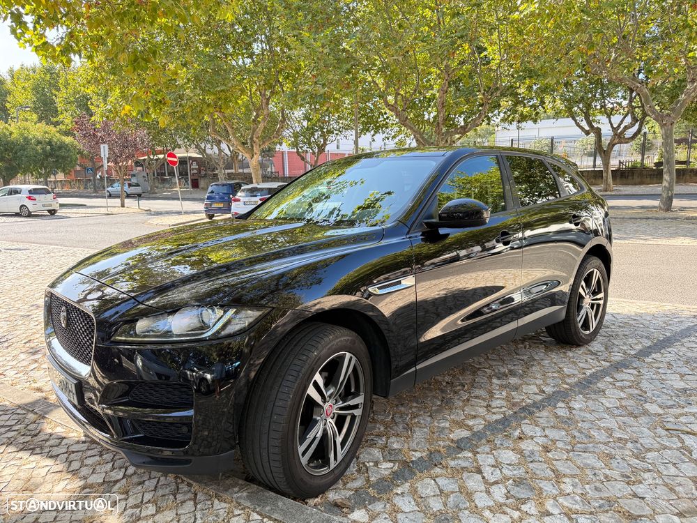 Jaguar F-Pace E-Performance Prestige - 2