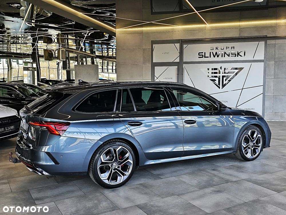 Skoda Octavia 2.0 TDI DSG 4x4 RS Plus - 10