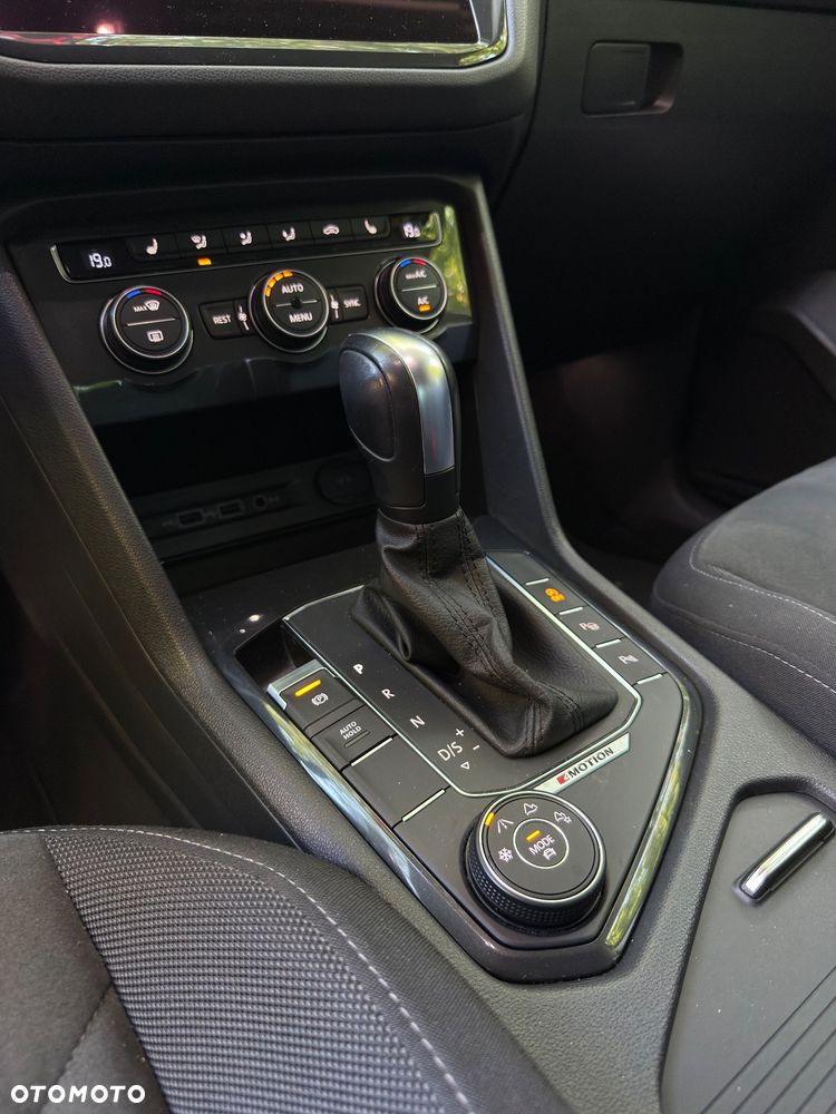 Volkswagen Tiguan - 6