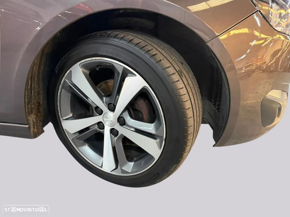 Peugeot 308 - 10