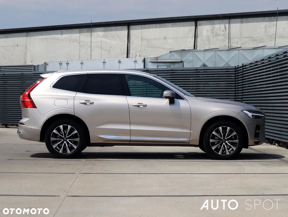 Volvo XC 60 B4 B Plus Bright - 7