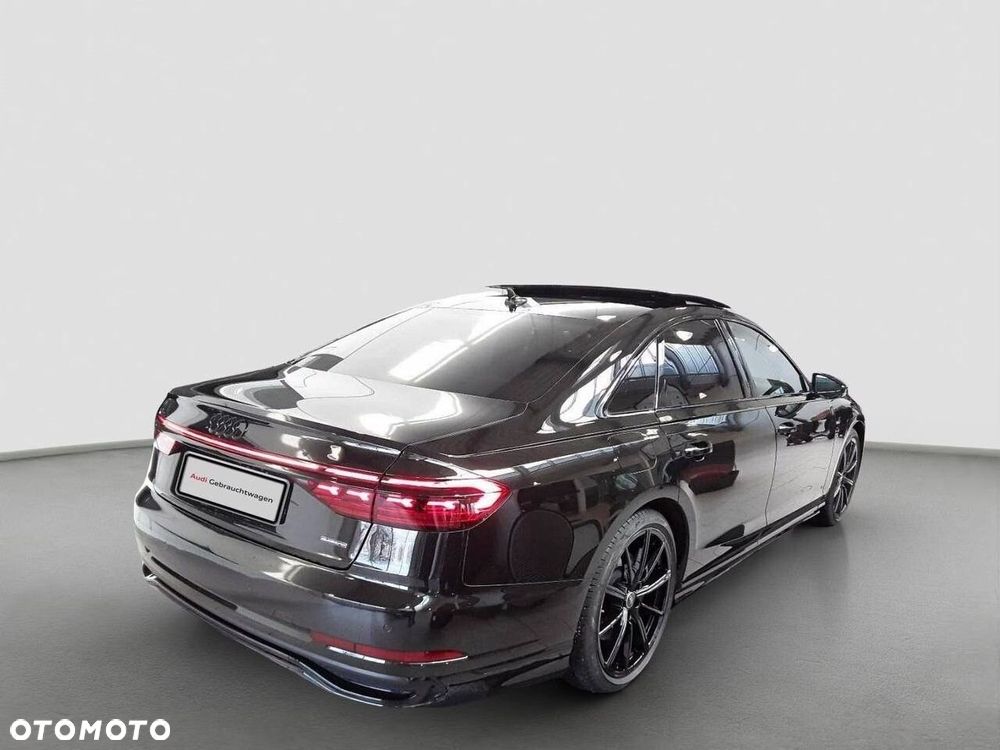 Audi A8 - 2