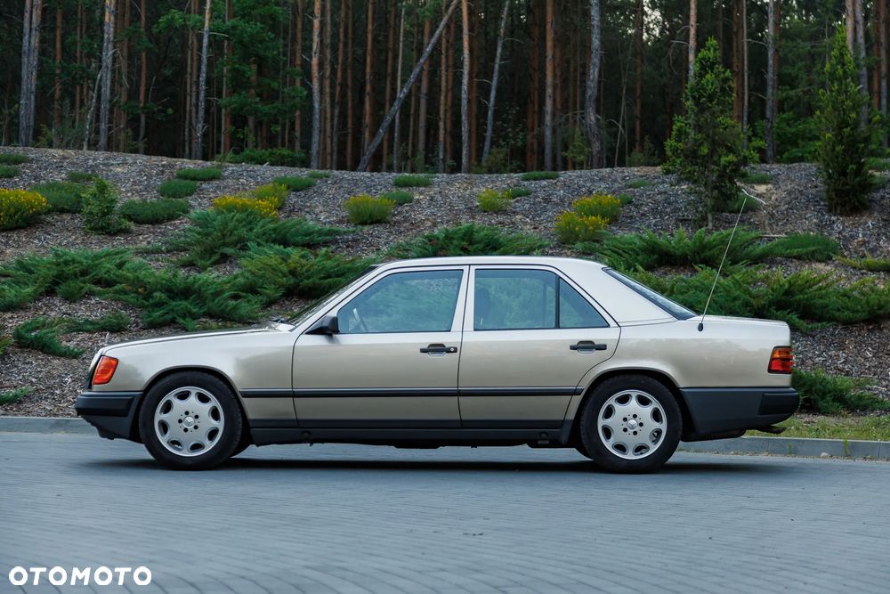 Mercedes-Benz W124 (1984-1993) - 9
