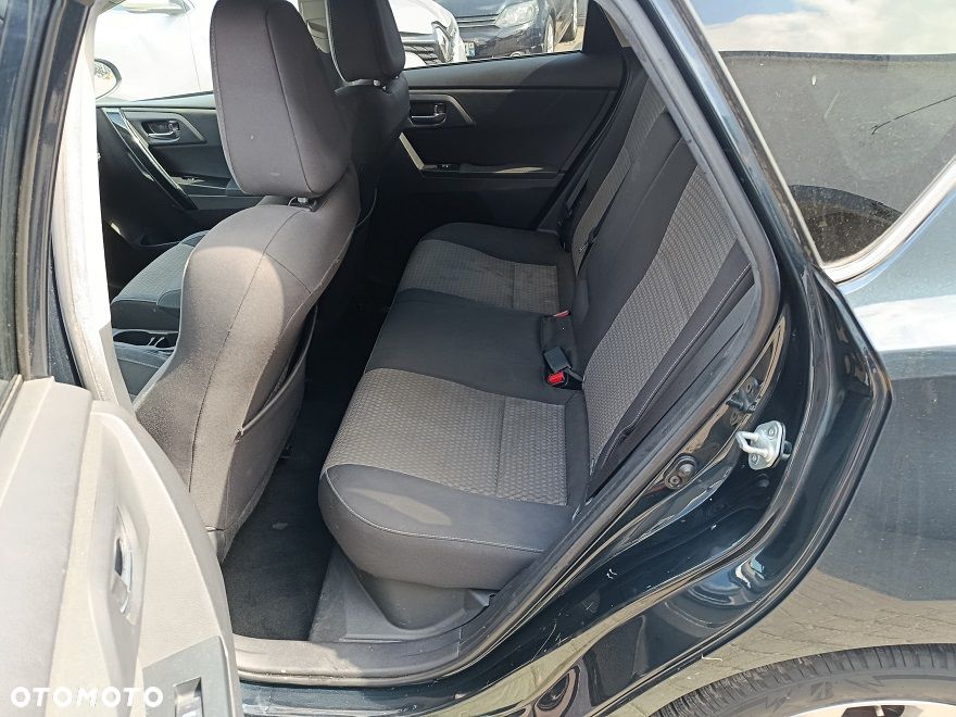 Toyota Auris - 6
