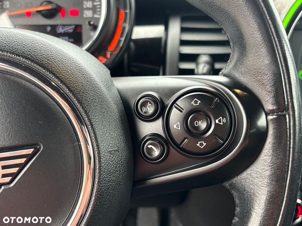 MINI ONE Standard - 37