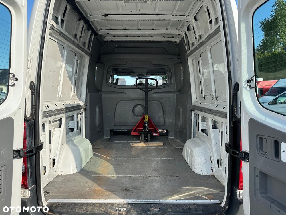 Volkswagen CRAFTER DOKA 6-OSOBOWY - 12