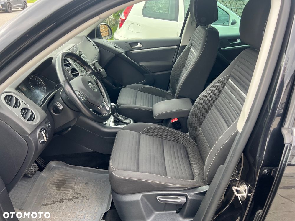Volkswagen Tiguan 2.0 TDI 4Mot R-Style DSG - 10