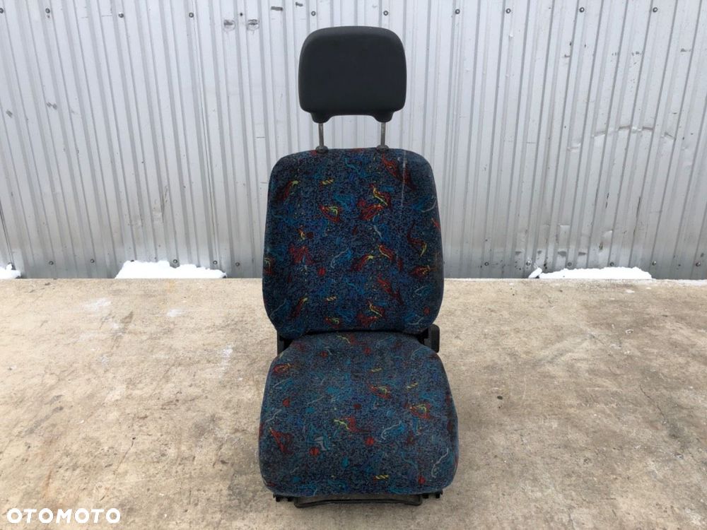 FOTEL KIEROWCY - 258.00 PLN - AUTOSAN H7.10.02 - 1