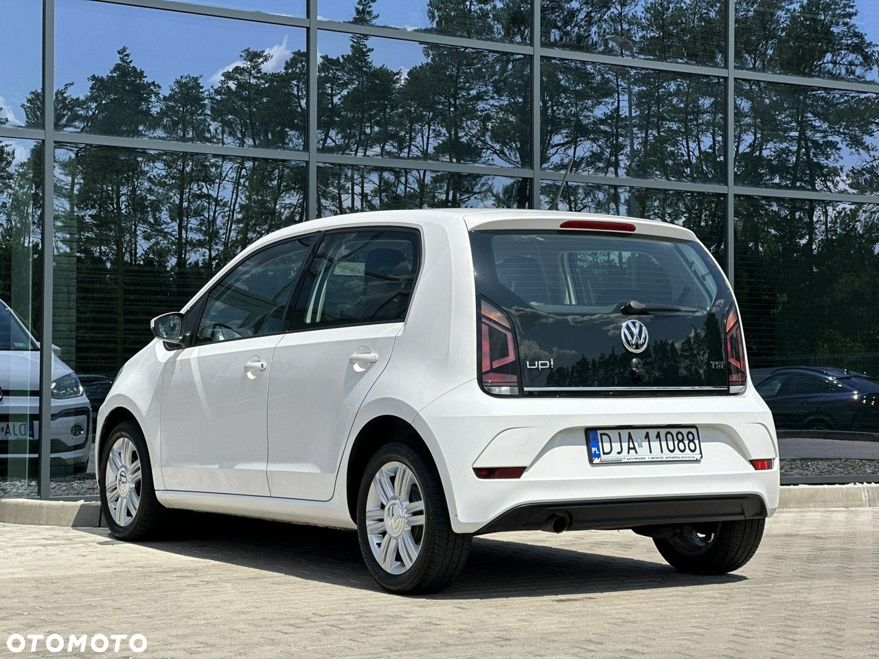 Volkswagen up! TSI high - 7