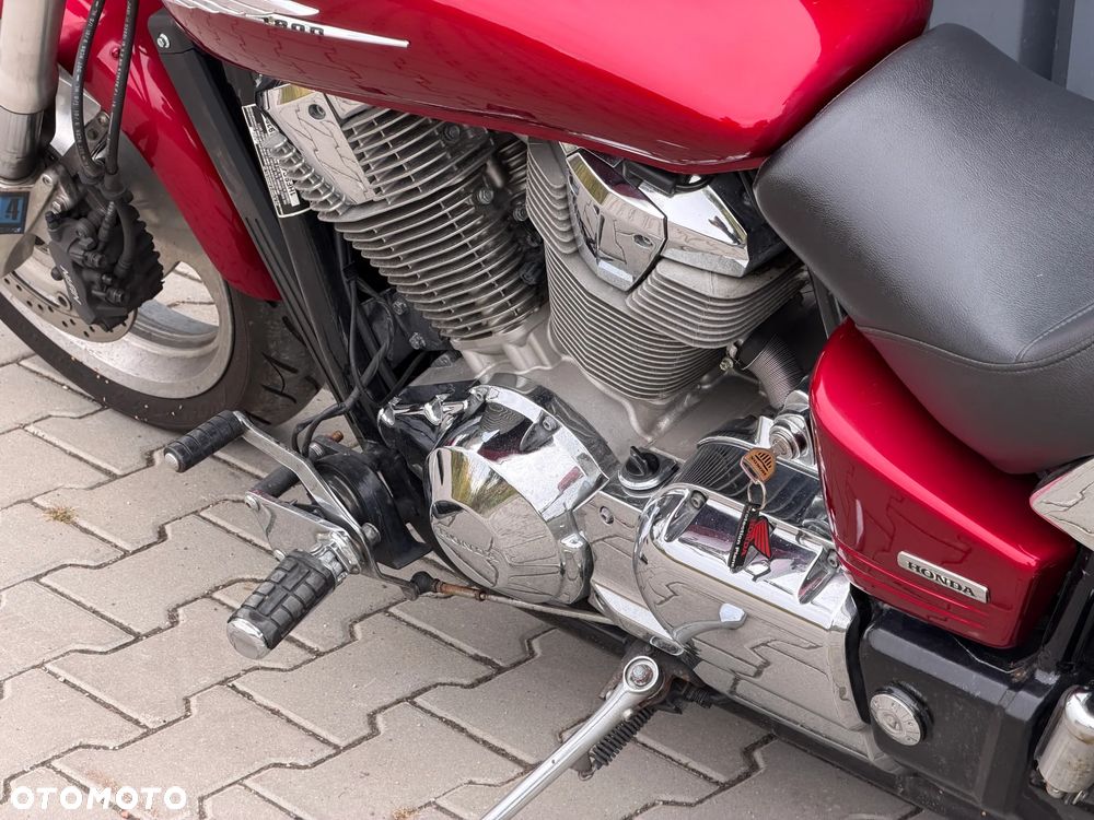 Honda VTX - 8