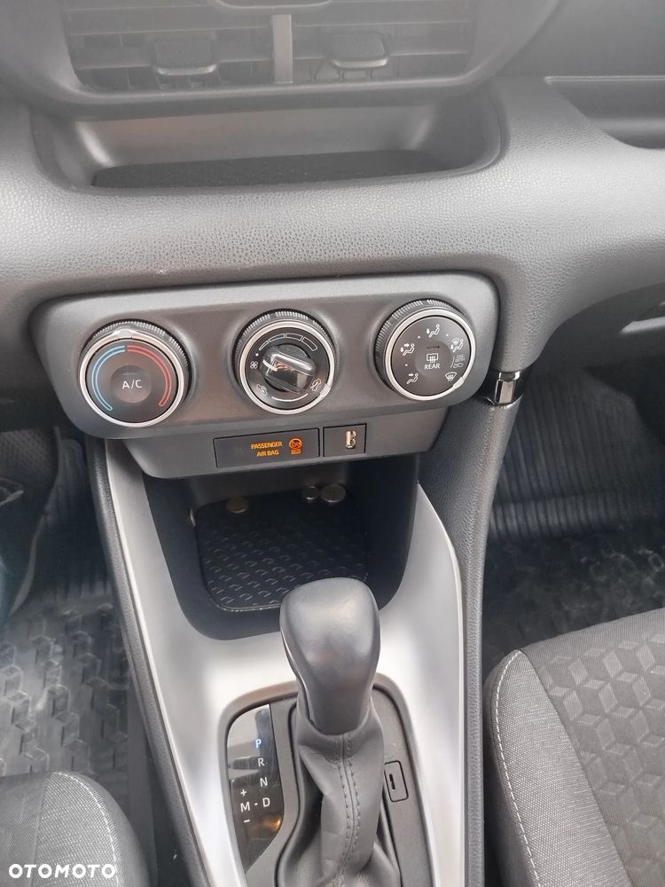 Toyota Yaris 1.5 Comfort CVT - 11