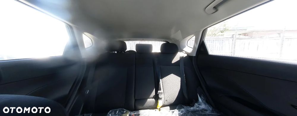 Hyundai Kona - 17