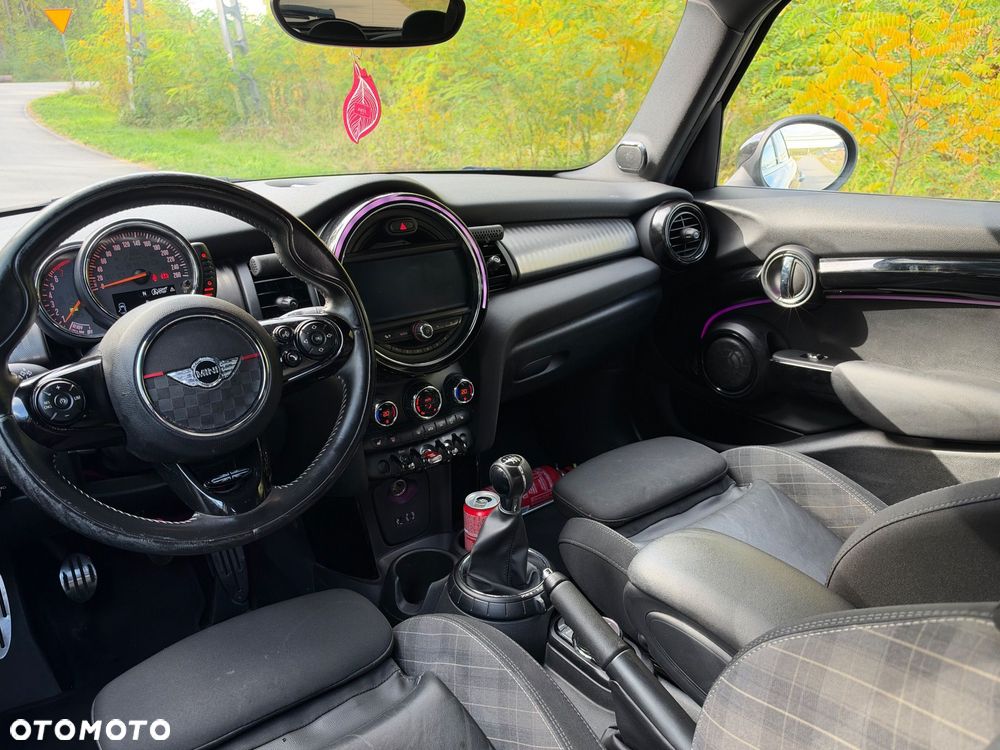 MINI Cooper S 60 Years Chili - 18