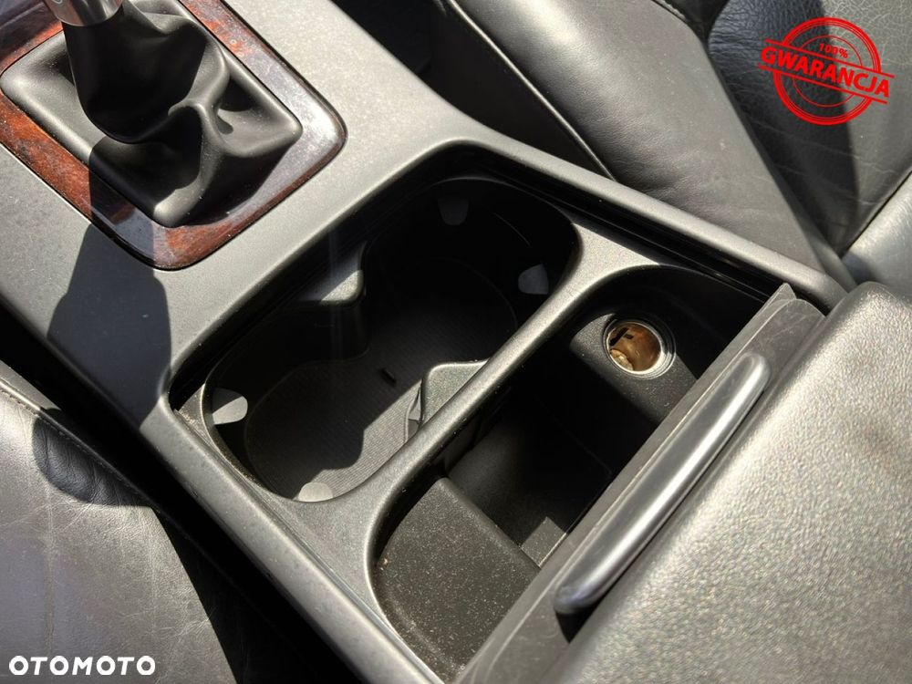 Volvo V70 2.4D Momentum - 26