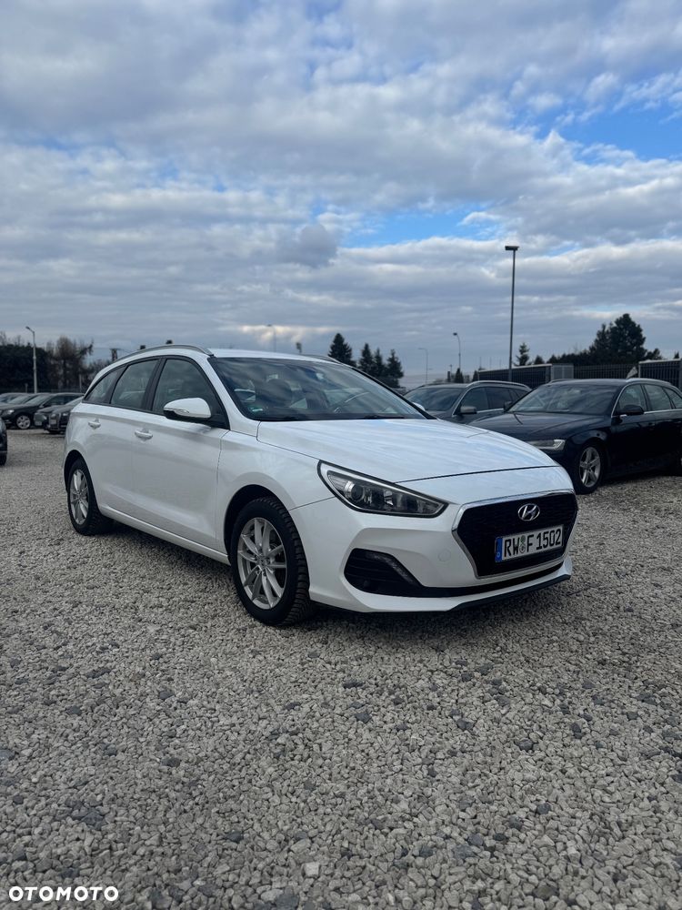 Hyundai i30 1.6 CRDI DCT Select - 3