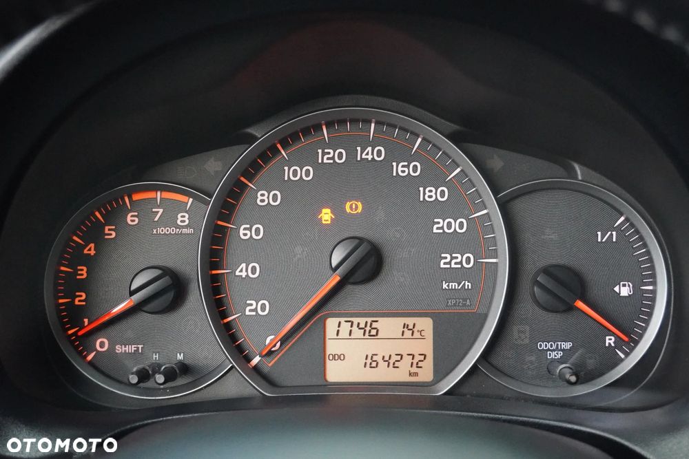 Toyota Yaris 1.33 VVT-i Executive - 31
