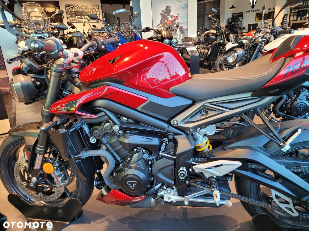 Triumph Street Triple - 5