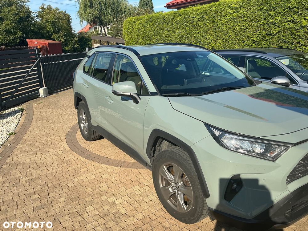 Toyota RAV4 - 2