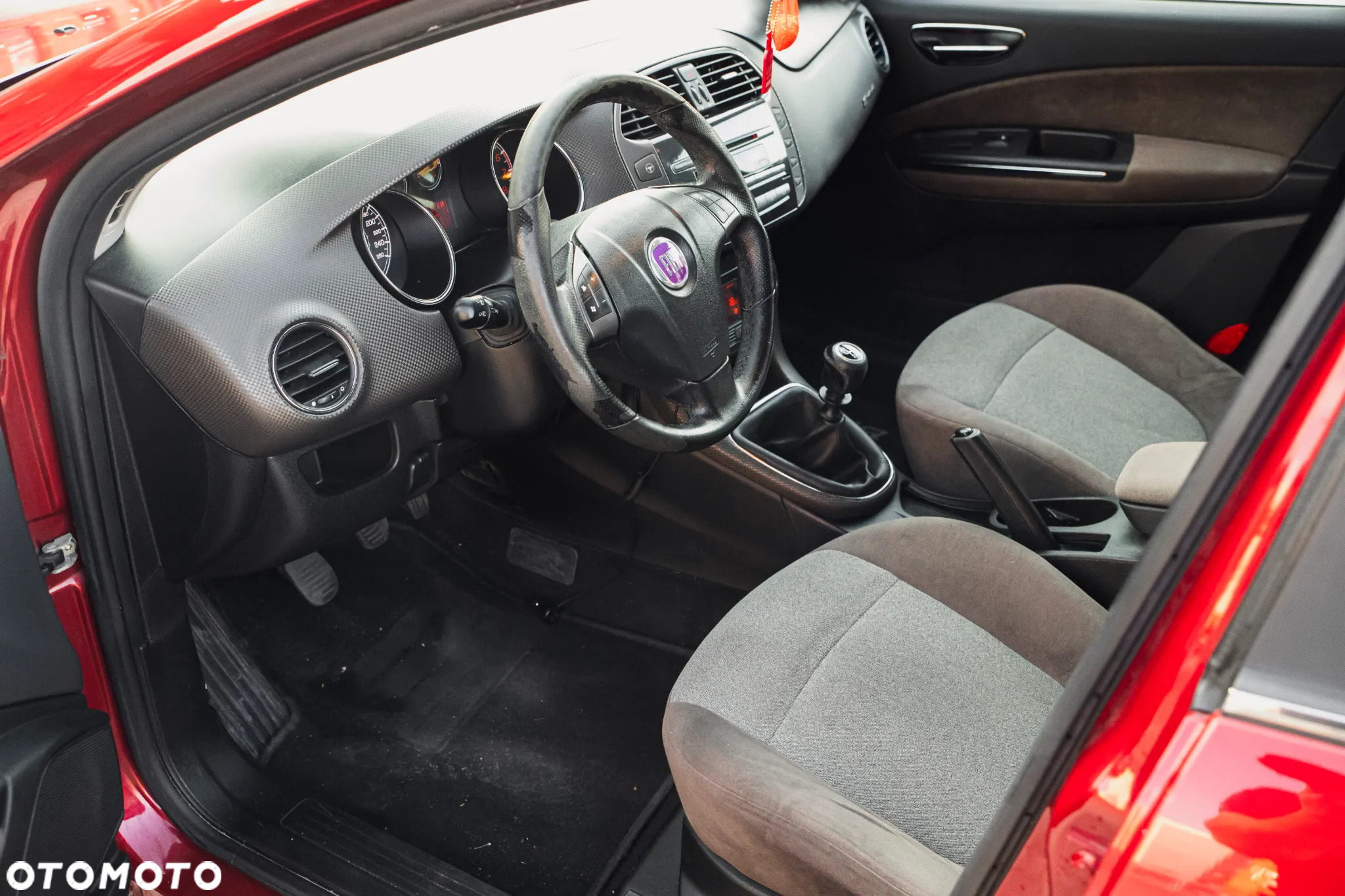 Fiat Bravo 1.4 T-Jet 16V Emotion - 24
