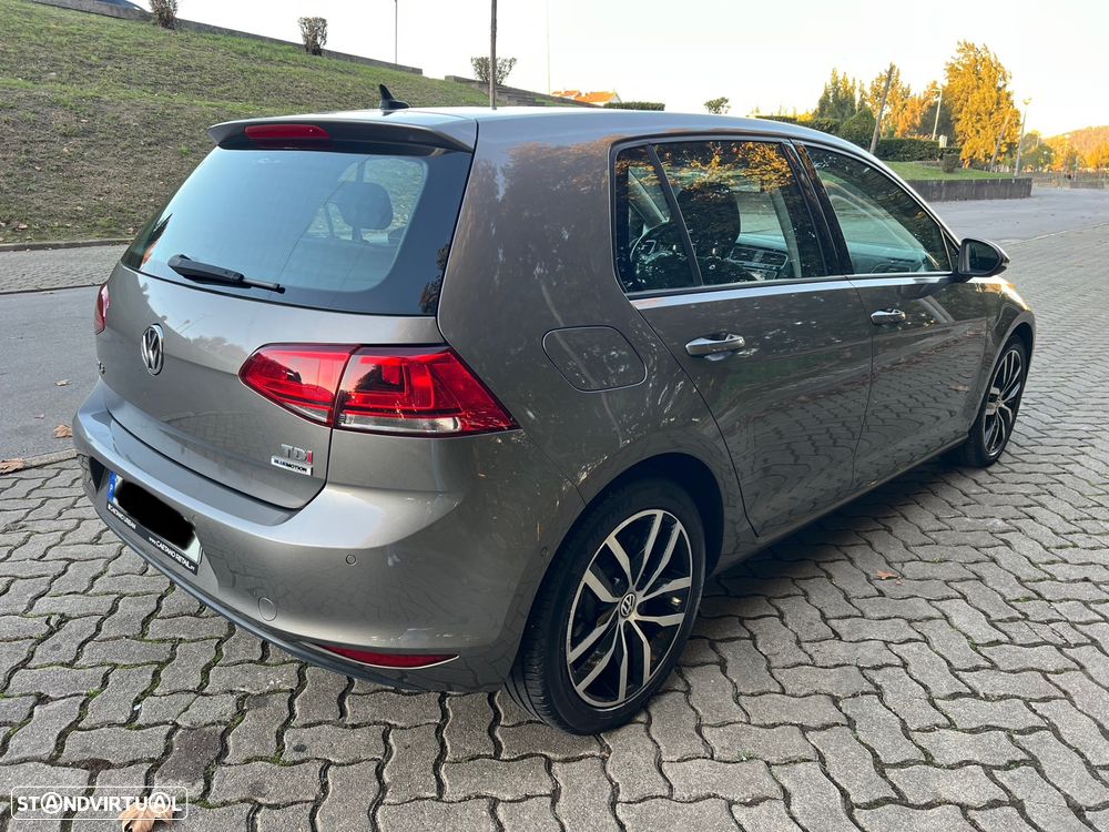 VW Golf 1.6 TDi Highline DSG - 5