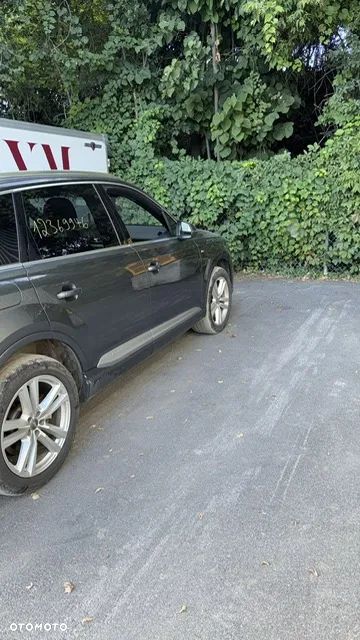 Audi Q7 3.0 TFSI Quattro Tiptronic - 9