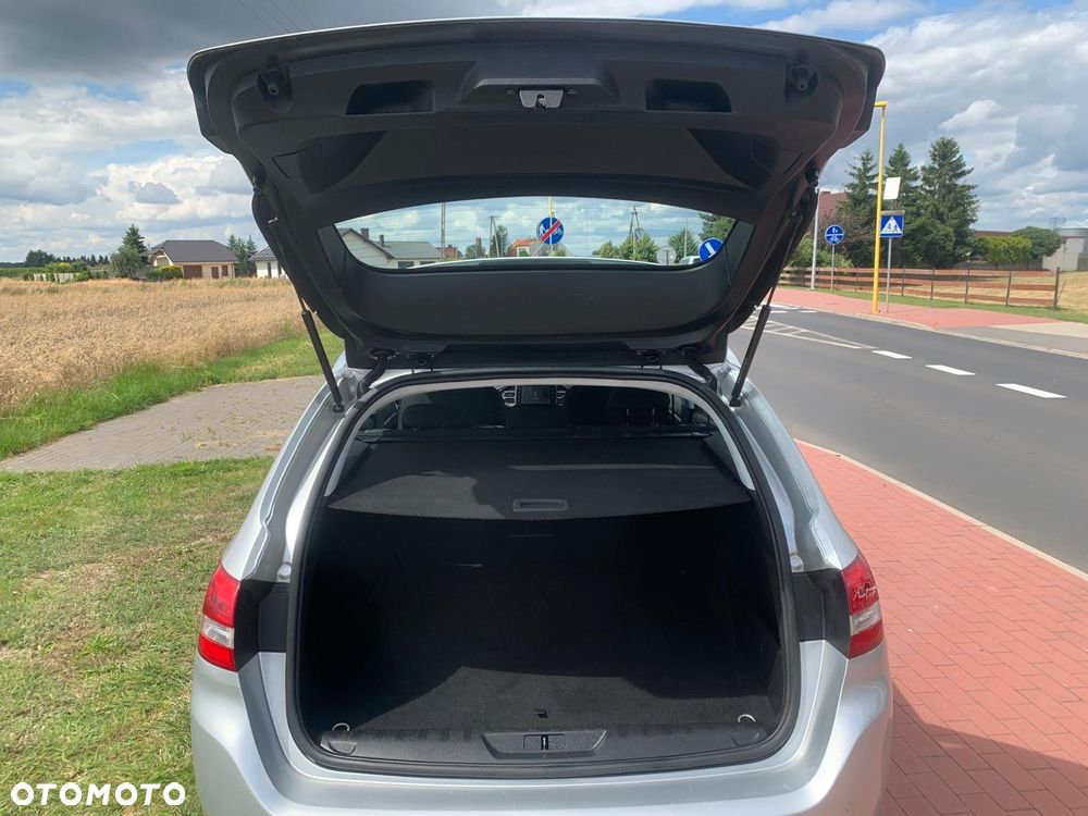 Peugeot 308 SW 1.6 BlueHDi Active S&S EAT6 - 24