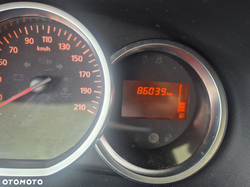 Dacia Sandero 1.0 TCe Laureate S&S - 12