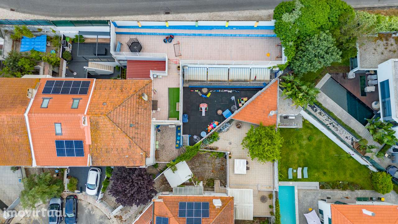 Oportunidade Única: Moradia Ampla e Versátil em Alvalade - Invista ou - Grande imagem: 3/60