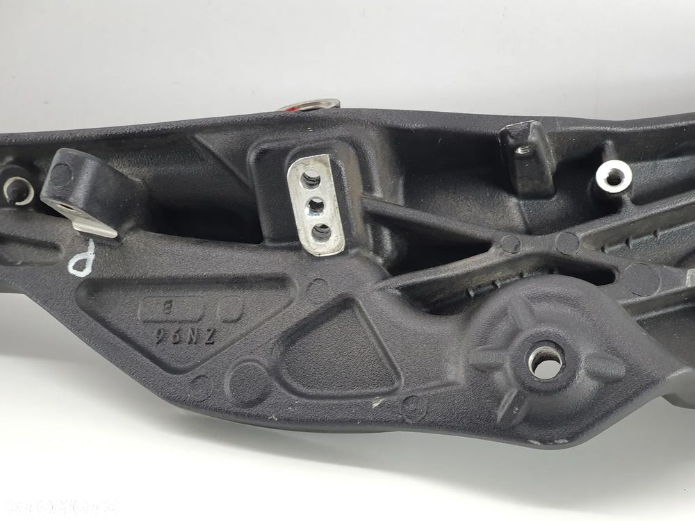 STELAZ R RAMA MOCOWANIE SUBRAME  DUCATI DIAVEL - 17