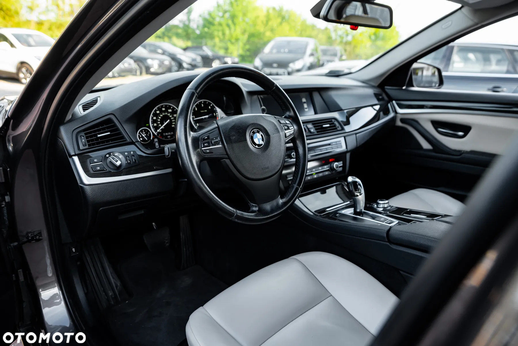 BMW Seria 5 525d Sport-Aut - 18