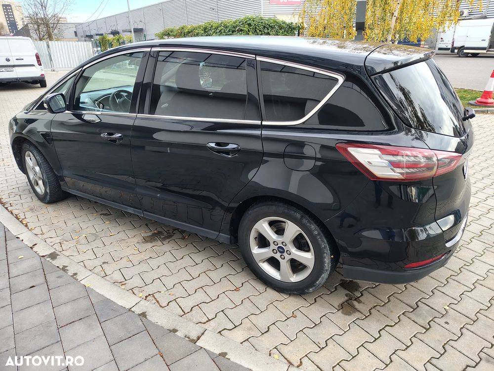 Ford S-Max 2.0 TDCi Powershift Titanium - 4