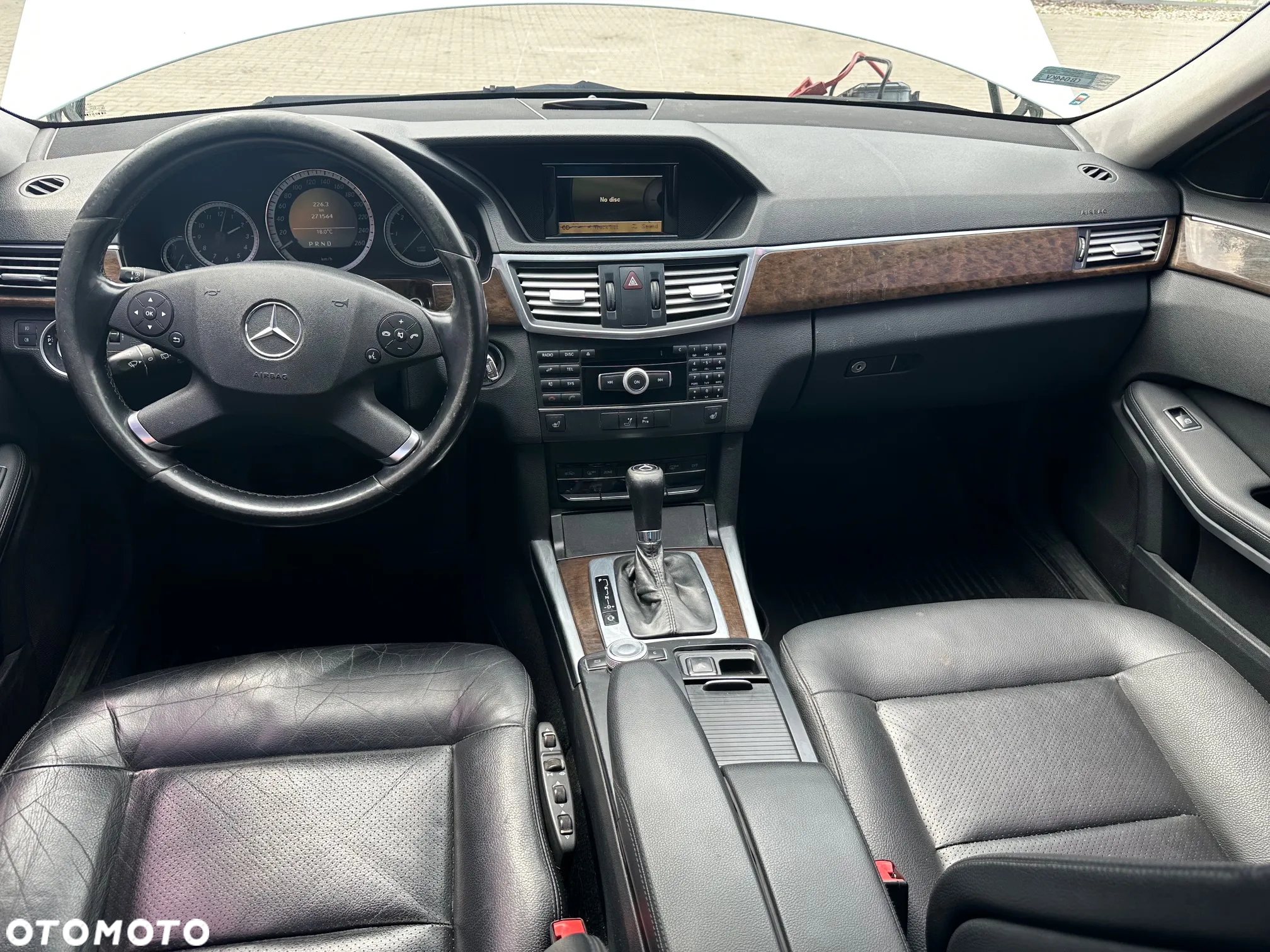 Mercedes-Benz Klasa E - 19