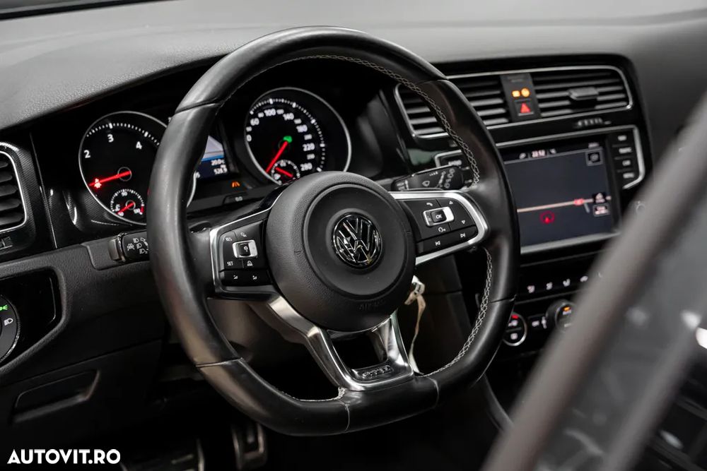 Volkswagen Golf GTD (BlueMotion Technology) DSG - 21
