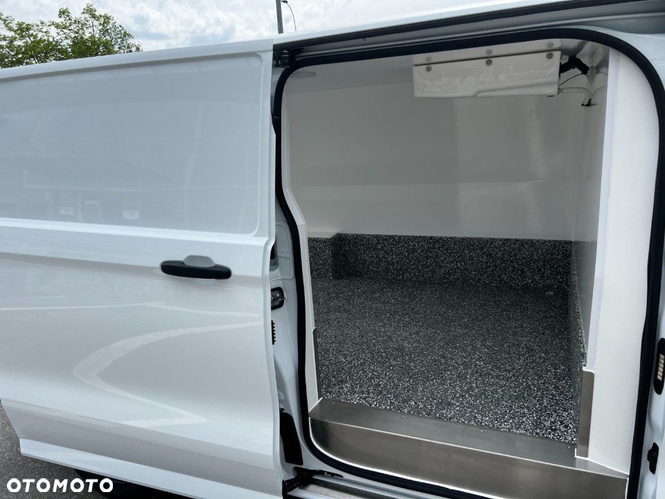Ford Transit Custom - 10