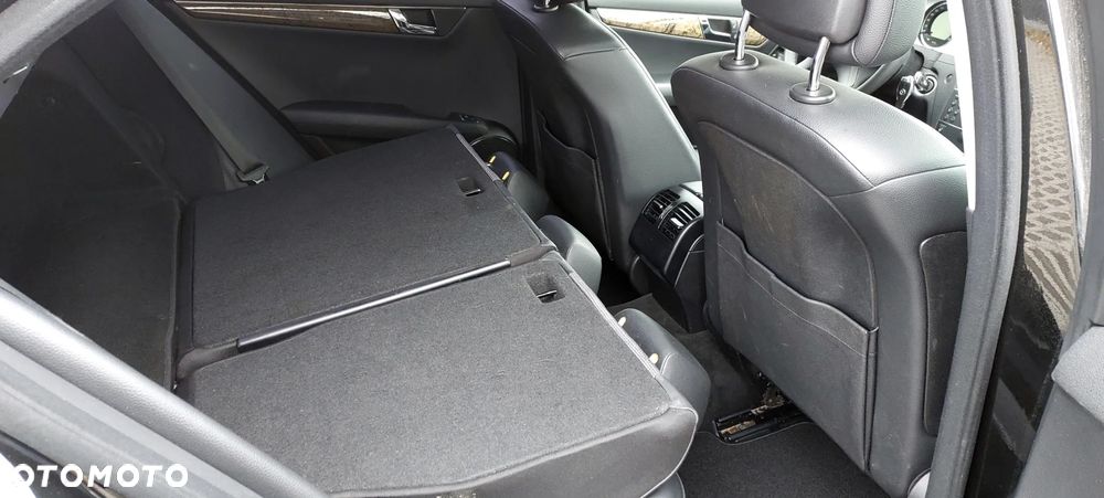 Mercedes-Benz Klasa C - 40