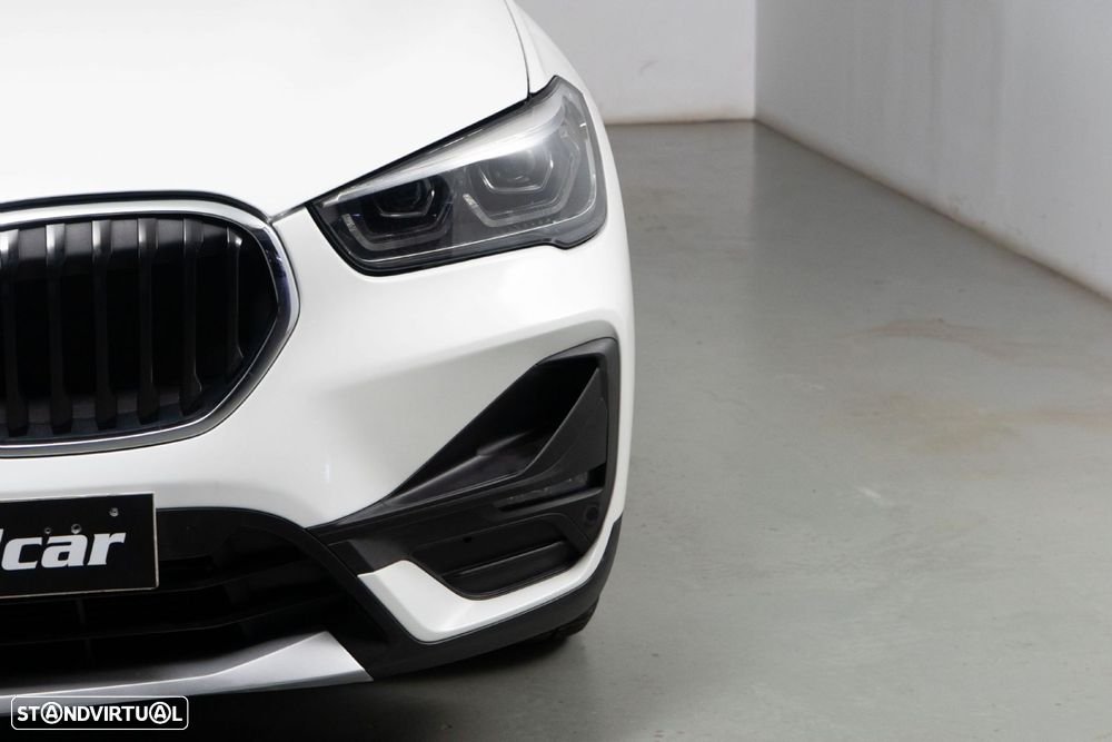 BMW X1 25 e xDrive Corporate Edition - 19