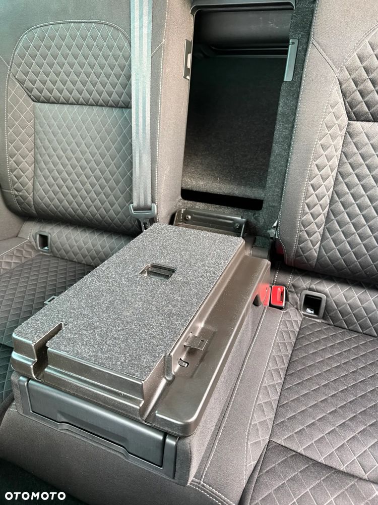 Skoda Superb 2.0 TDI Style DSG - 17