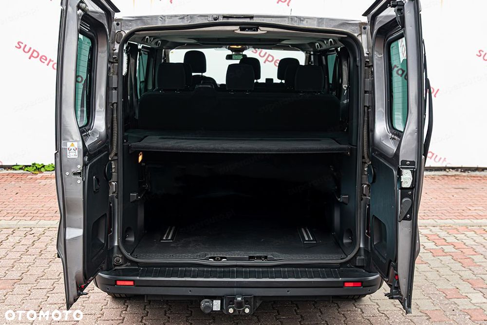 Renault Trafic - 15
