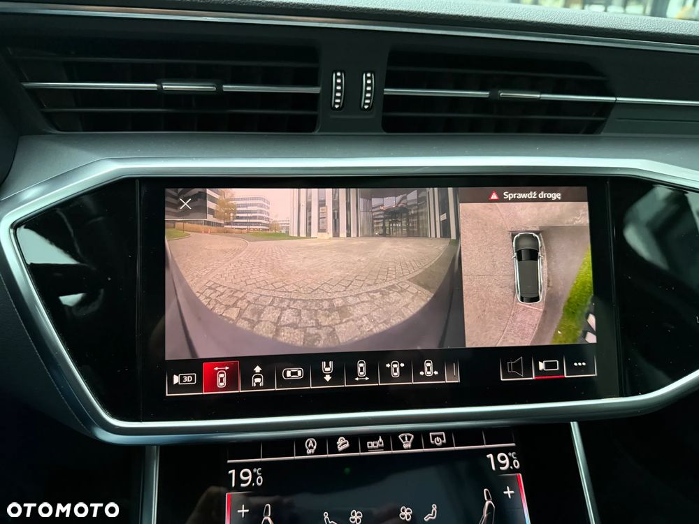 Audi A6 Allroad - 13