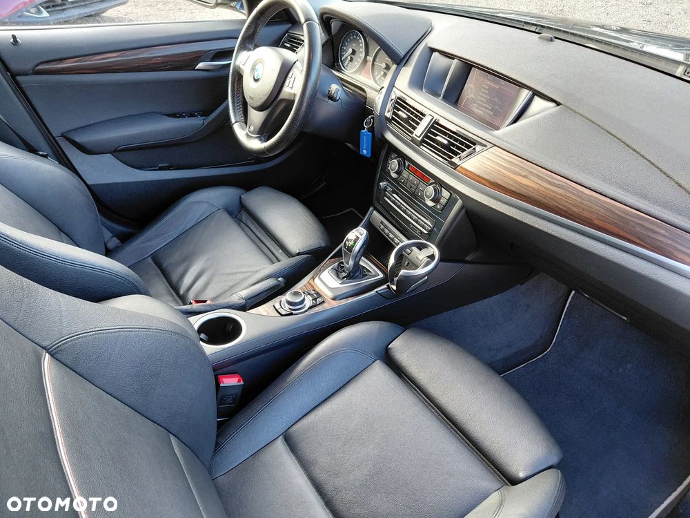 BMW X1 - 16