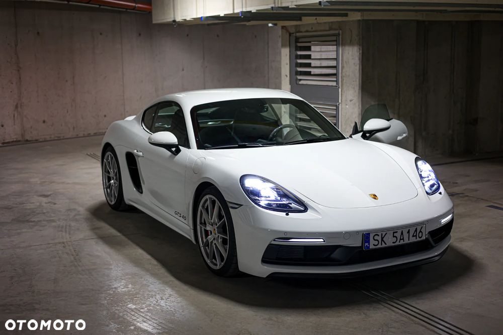 Porsche 718 Cayman GTS 4.0 - 1